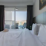 Spinola Duplex Penthouse Deluxe Saint Julian's