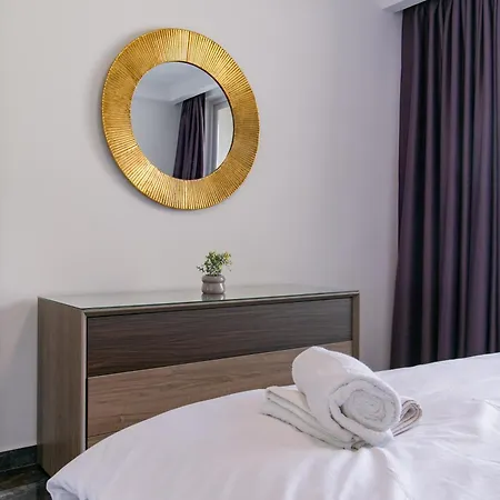 Spinola Duplex Penthouse Deluxe דירה *