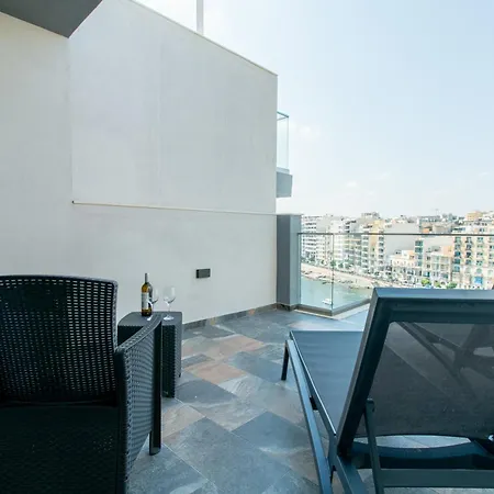 Spinola Duplex Penthouse Deluxe Apartament St. Julian's