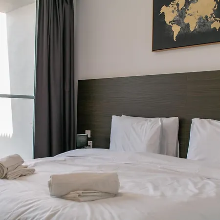 Spinola Duplex Penthouse Deluxe Saint Julian's