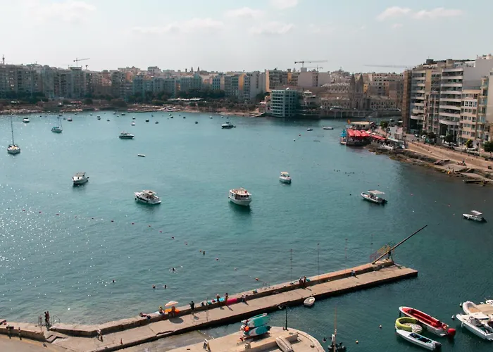 Spinola Duplex Penthouse Deluxe Appartement *