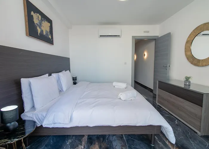 Appartement Spinola Duplex Penthouse Deluxe San Ġiljan